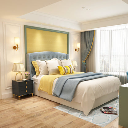 Table de chevet noire avec pieds en métal doré et 3 tiroirs