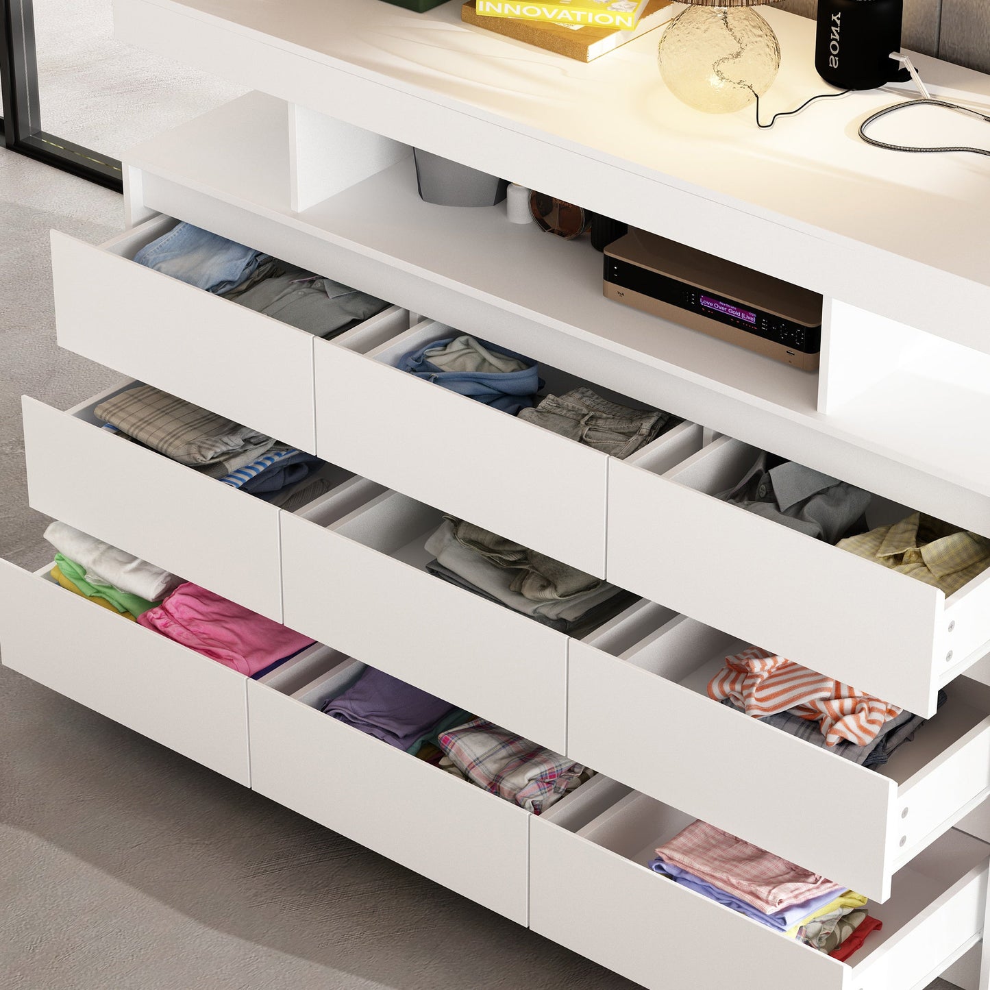 Commode à 9 tiroirs avec éclairage LED