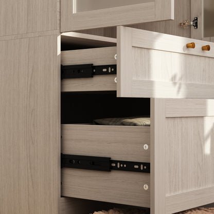 Armoire en bois massif et en panneaux de particules