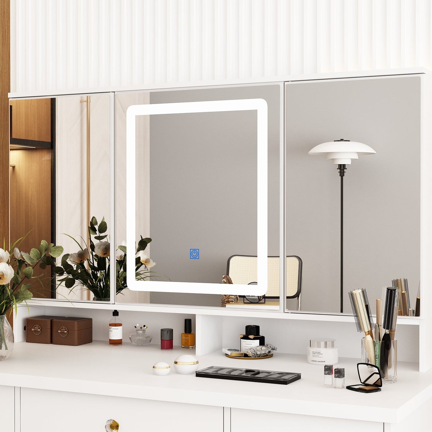 Coiffeuse avec miroir et lampe