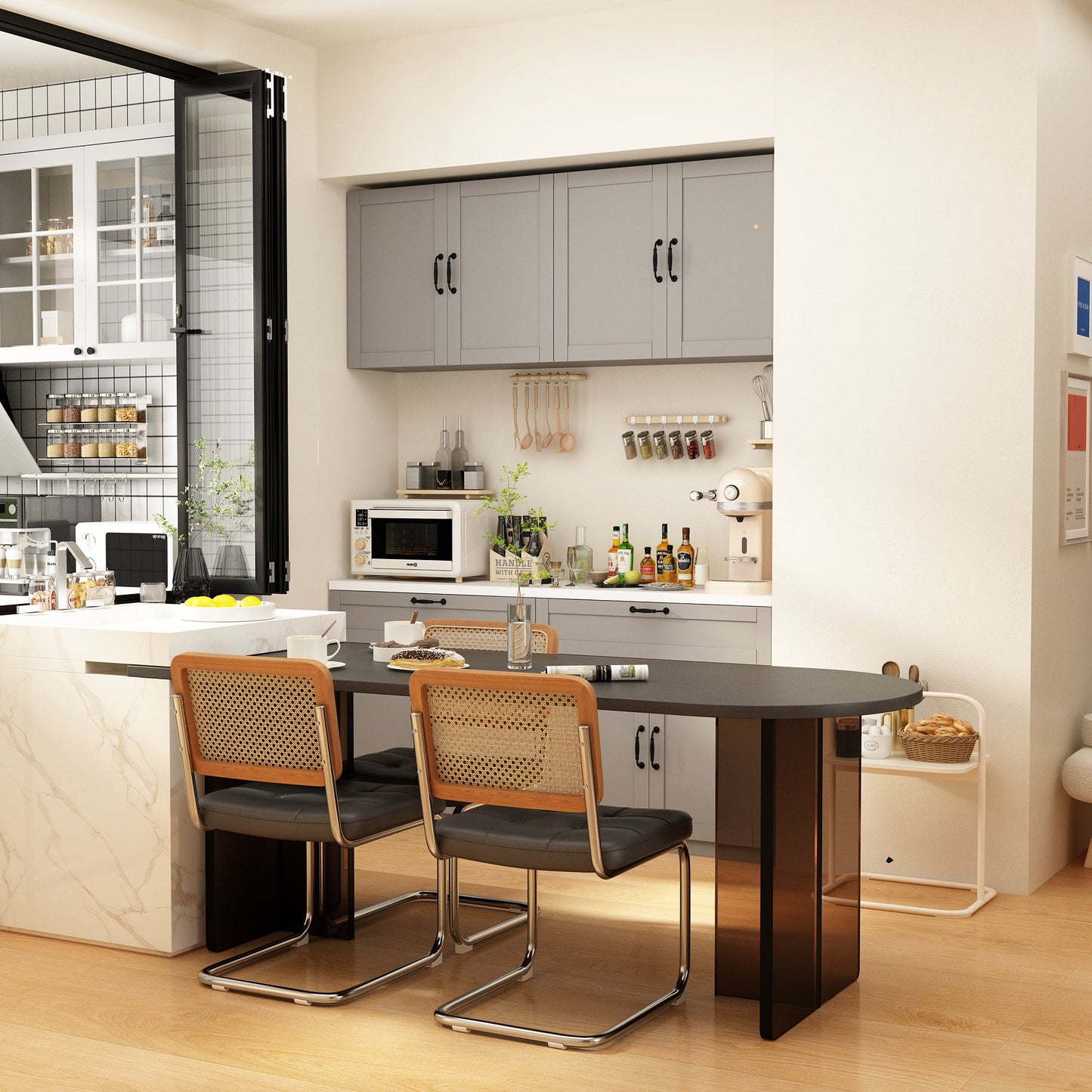 Buffet de cuisine avec placard de rangement et grand plan de travail.