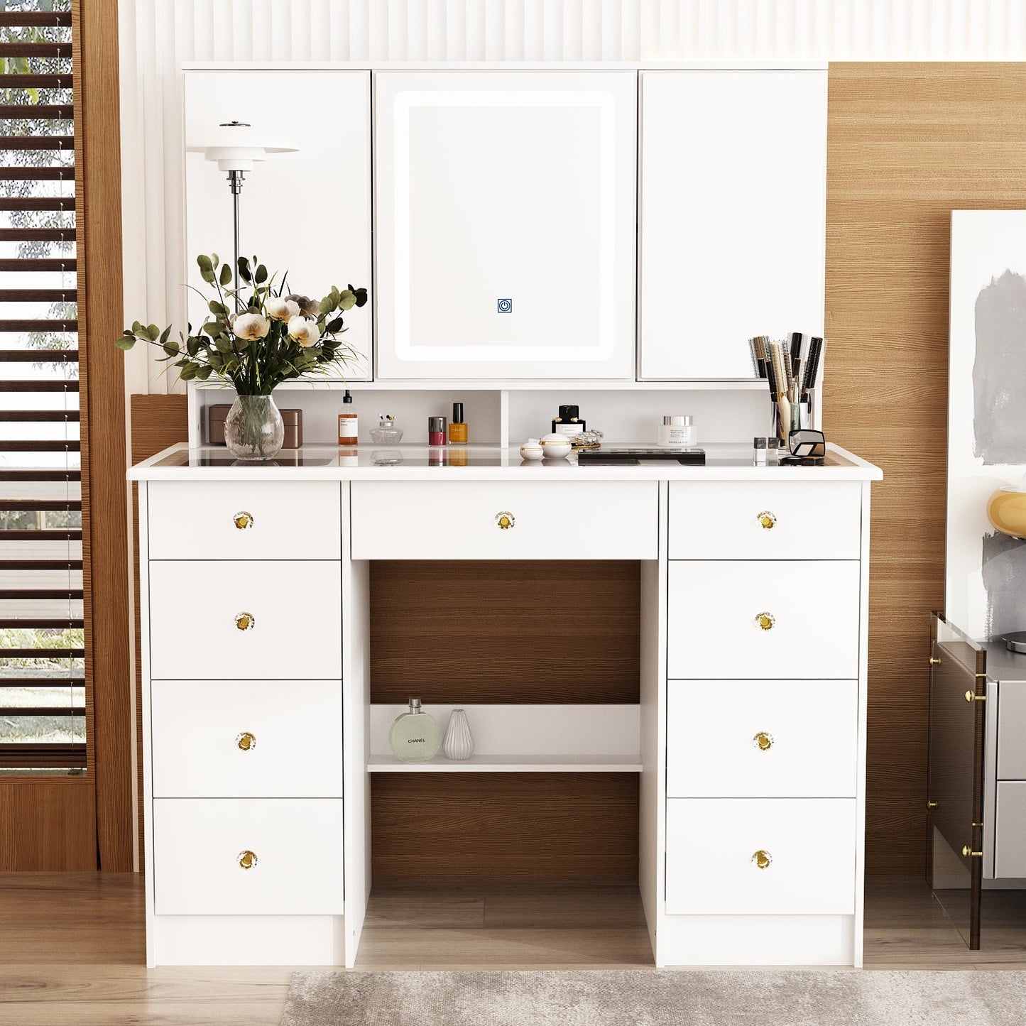 Coiffeuse avec miroir et lampe