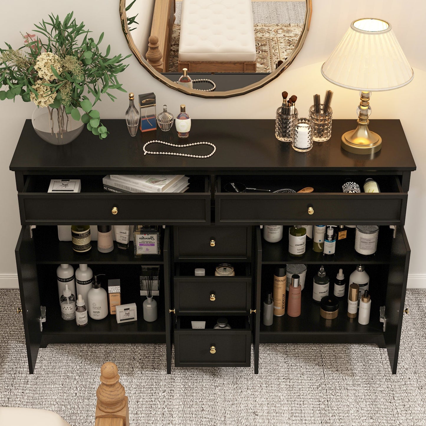 Buffet contemporain avec tiroirs et portes