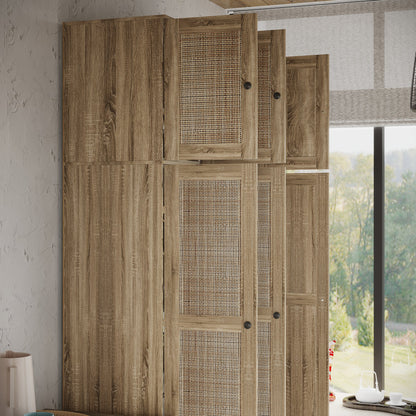 Armoire en bois massif et en panneaux de particules