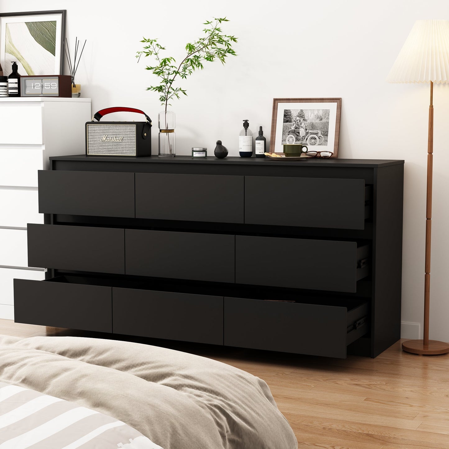 Buffet large à trois tiroirs avec rangement et 9 tiroirs