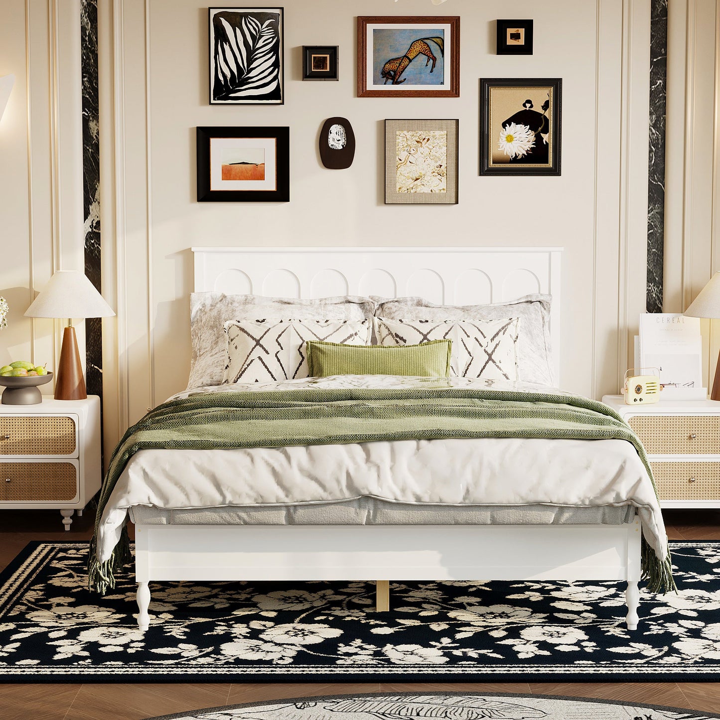 Lit plateforme en bois massif au style élégant