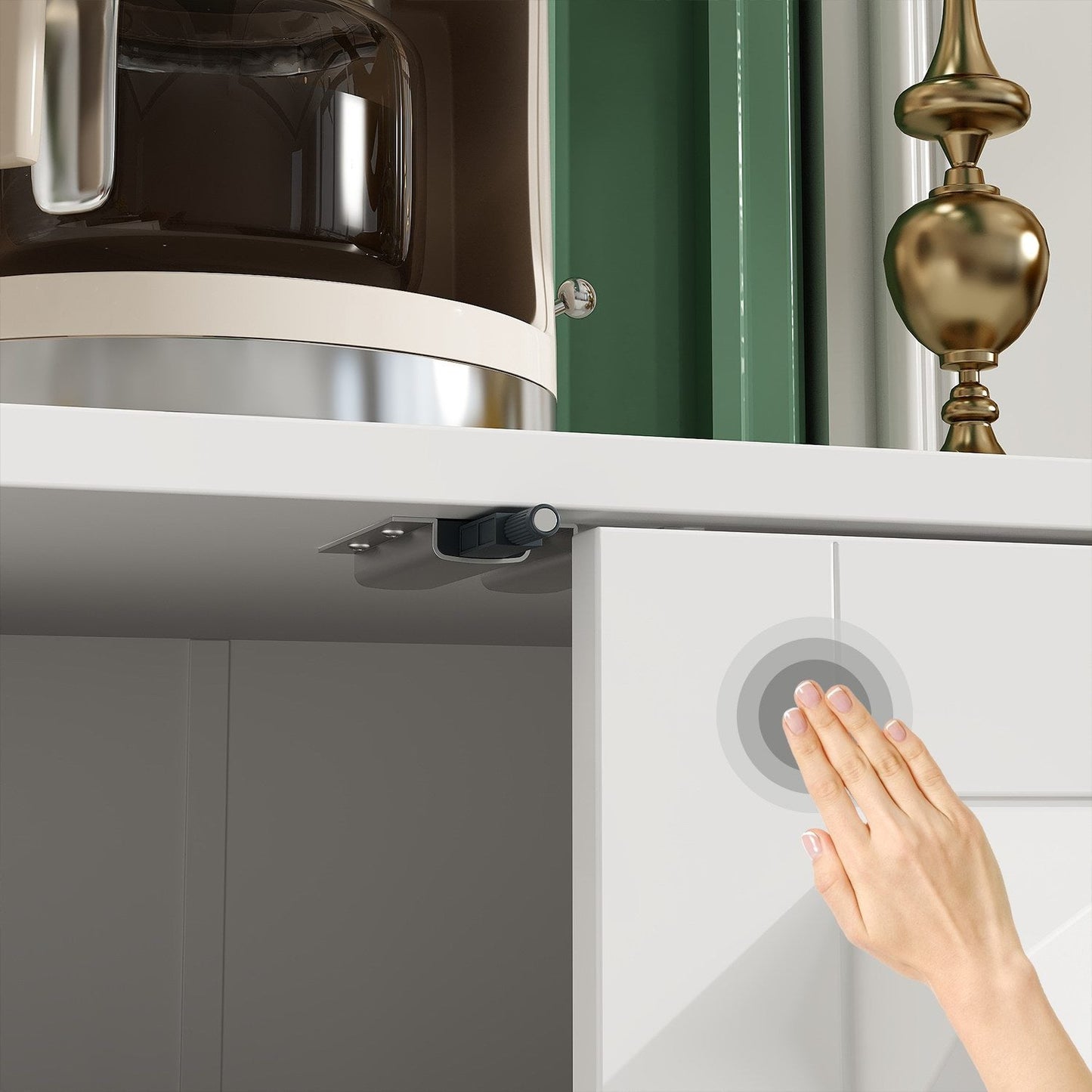 Commode à 4 portes avec pieds en métal