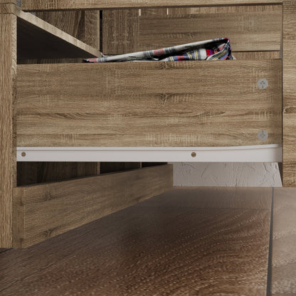 Armoire en bois massif et en panneaux de particules