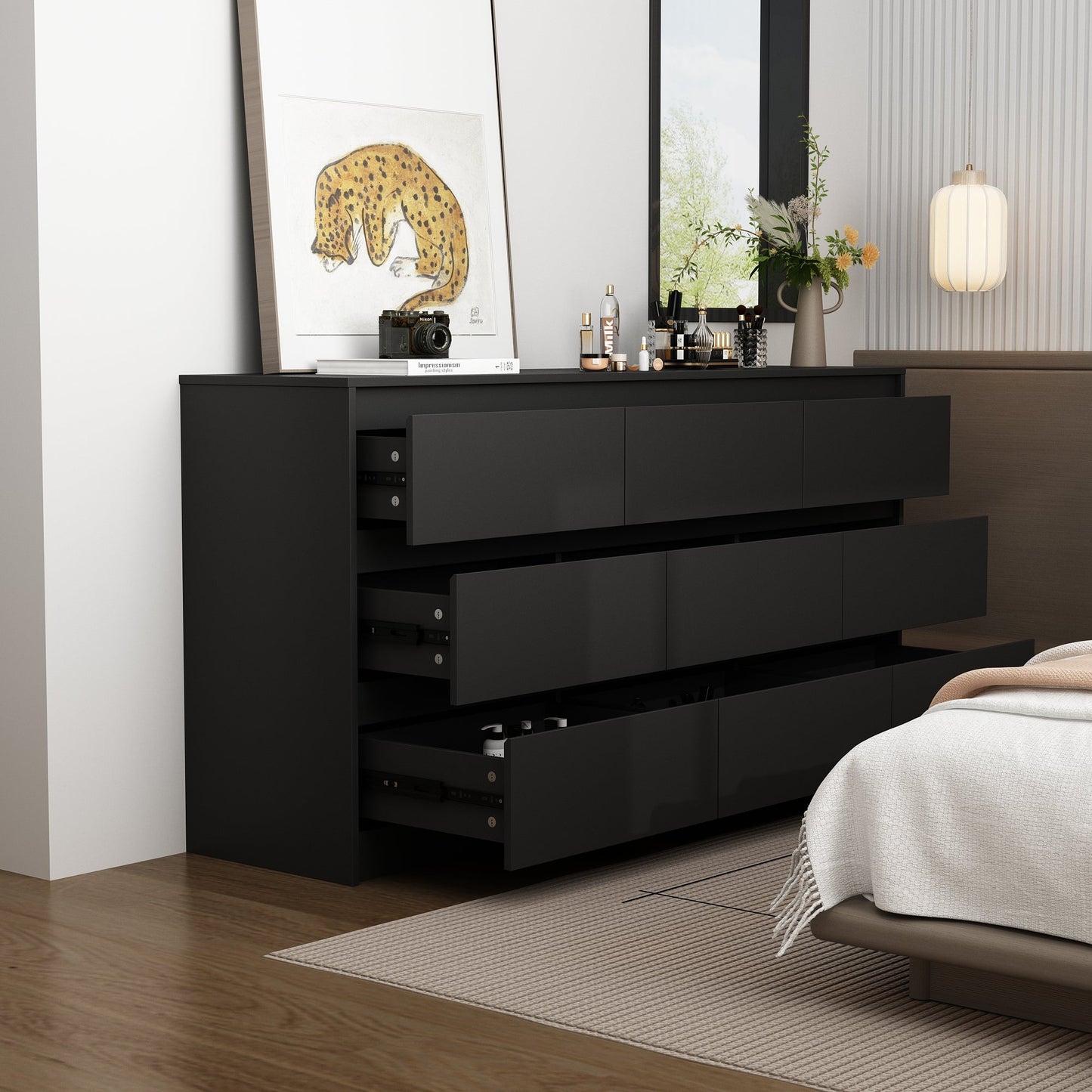 Buffet large à trois tiroirs avec rangement et 9 tiroirs