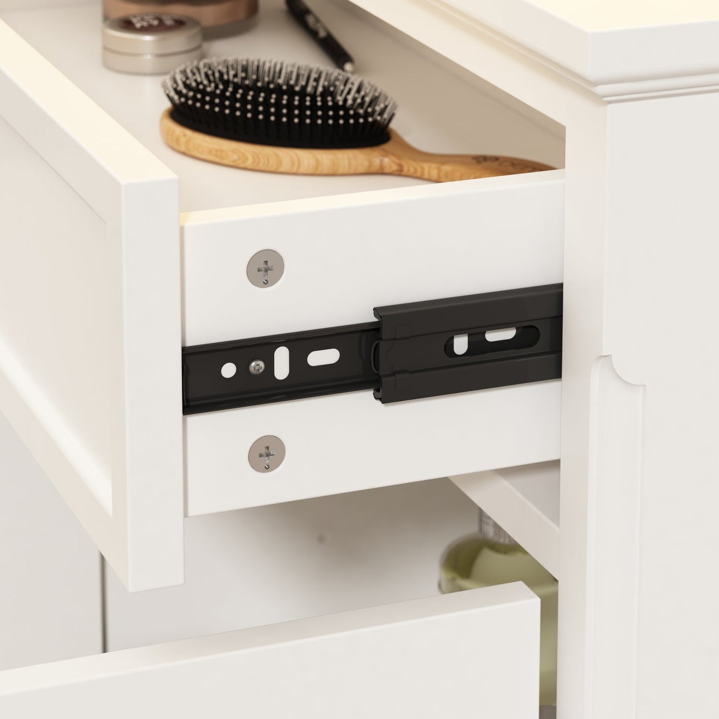 Buffet contemporain avec tiroirs et portes