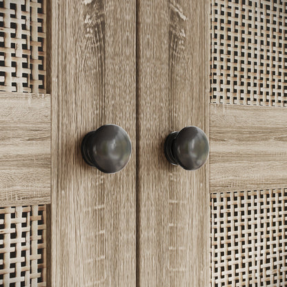 Armoire en bois massif et en panneaux de particules