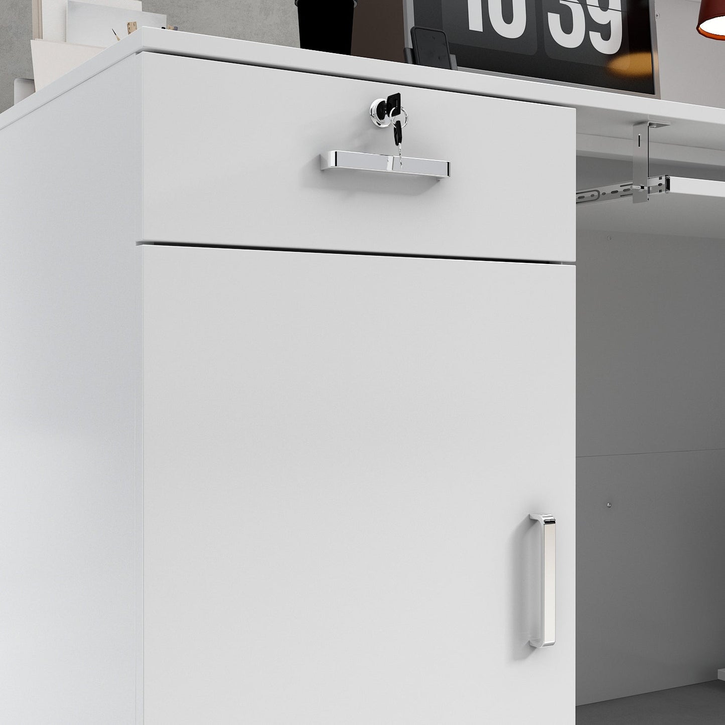 Bureau d'accueil avec comptoir, tiroir verrouillable et étagère