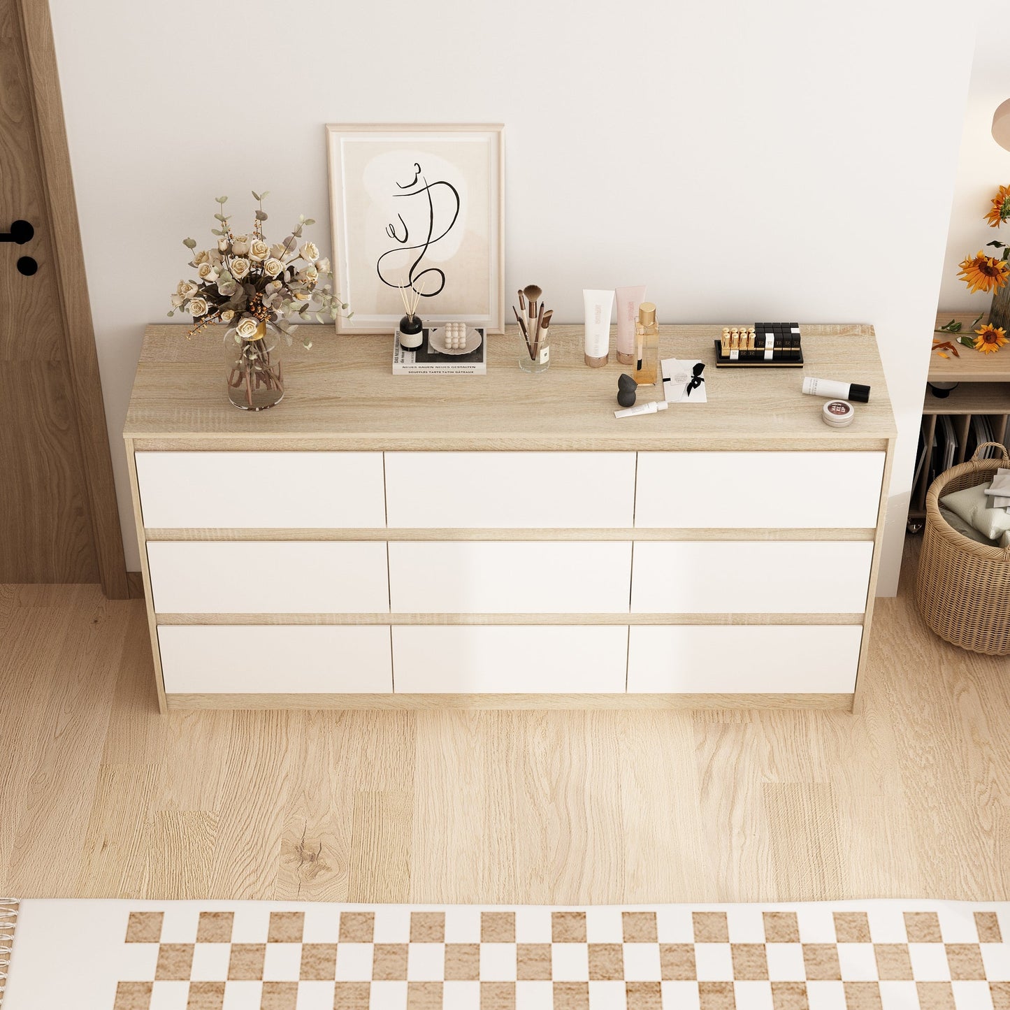 Buffet large à trois tiroirs avec rangement et 9 tiroirs