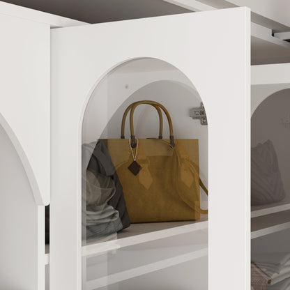 Armoire élégante avec un grand espace de rangement et une finition blanche