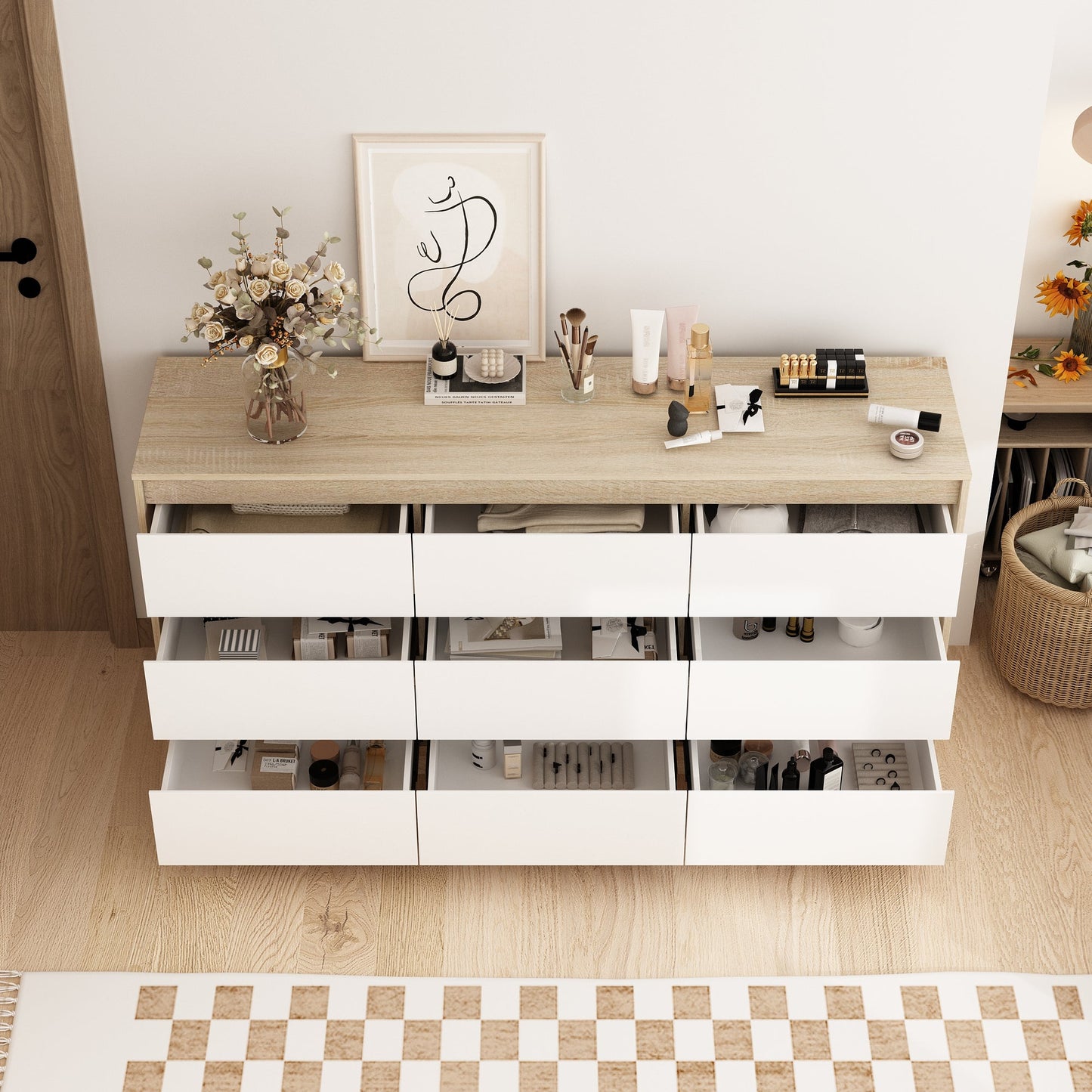 Buffet large à trois tiroirs avec rangement et 9 tiroirs