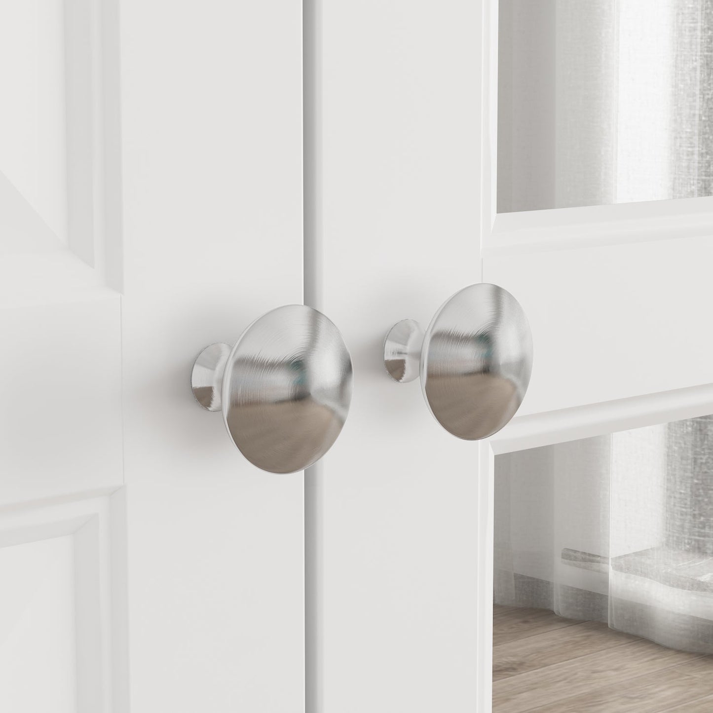 Grande armoire de rangement avec 3 portes et 5 tiroirs