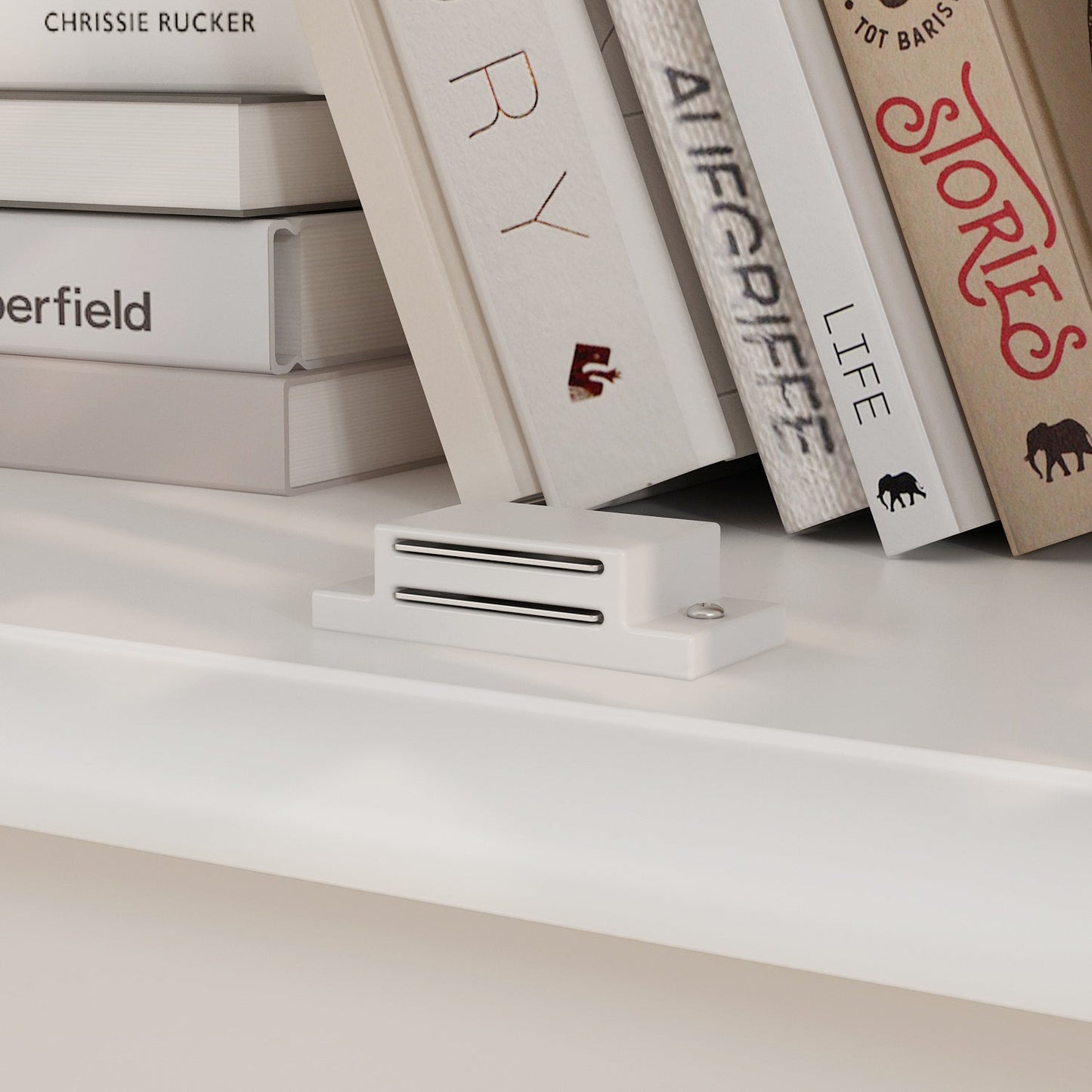 Buffet de cuisine avec portes vitrées, 3 tiroirs et 6 compartiments de rangement