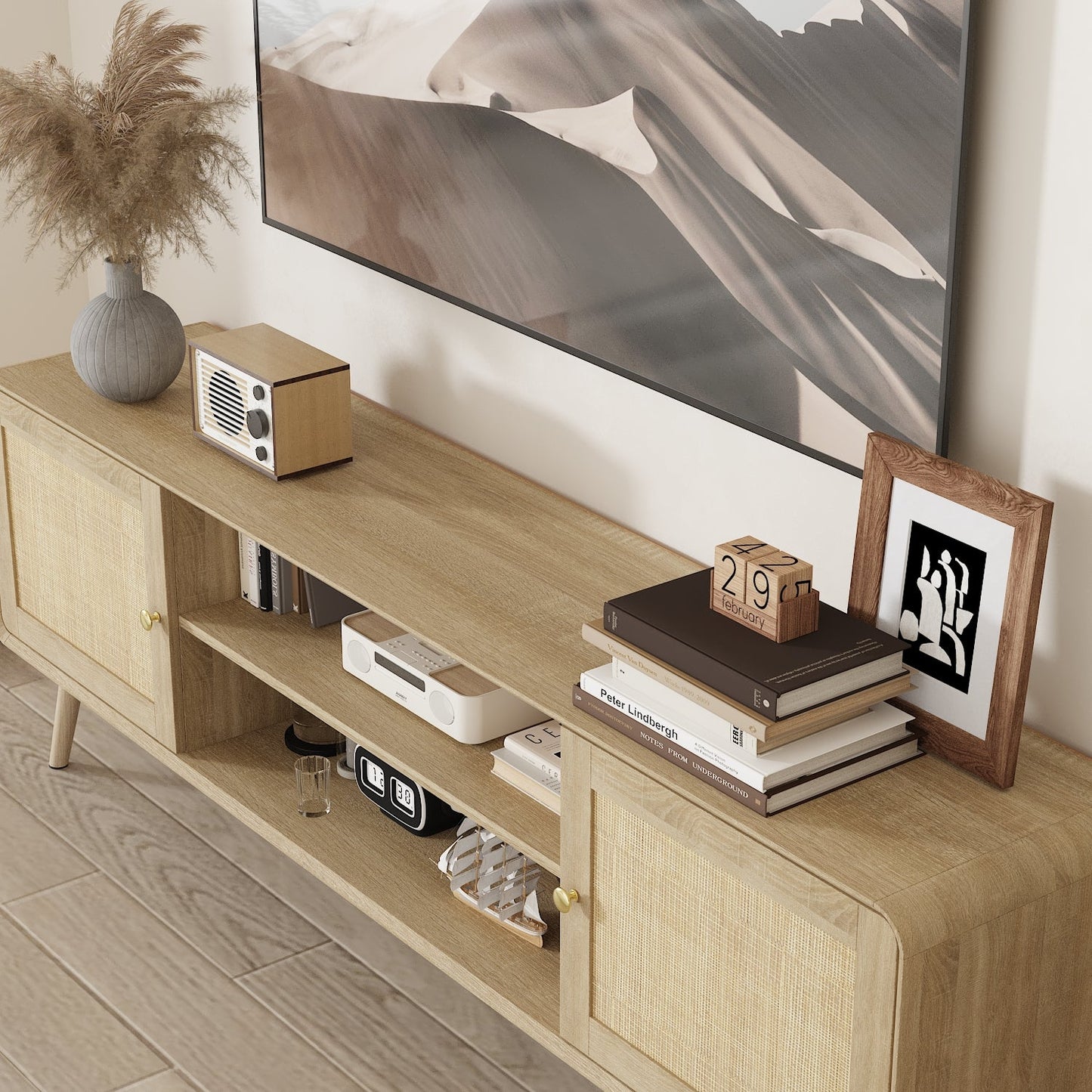 Meuble TV/console multimédia de 70,9 pouces de large avec 2 étagères ouvertes et portes en rotin